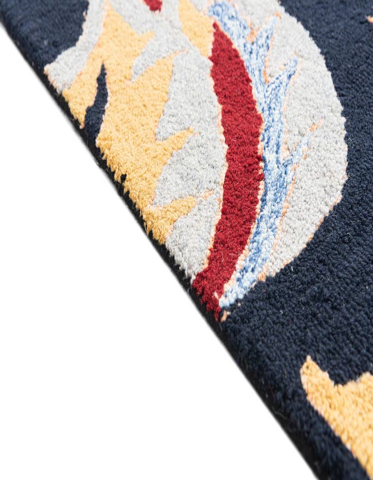 Detail image of  2' 1 x 3' 1 Luna Rug