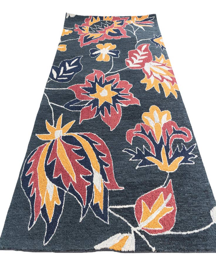 Detail image of  5' 1 x 8' Luna Rug