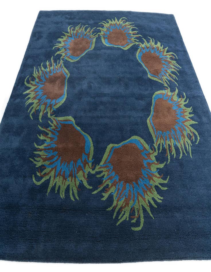 Detail image of  7' 5 x 7' 6 Luna Rug