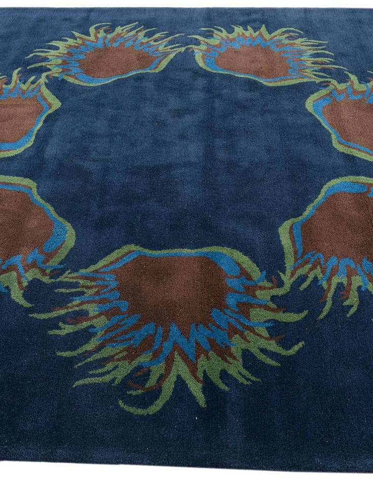 Detail image of  7' 5 x 7' 6 Luna Rug