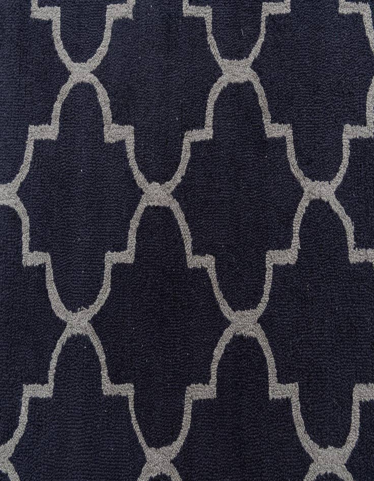 Detail image of  4' x 6' Luna Rug