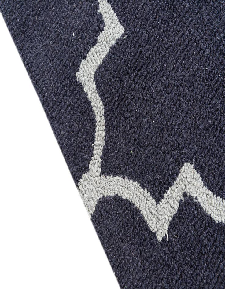 Detail image of  3' x 5' Luna Rug