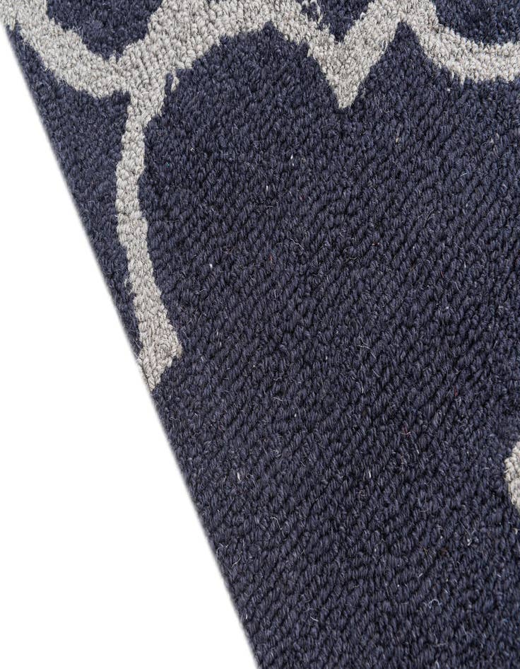 Detail image of  3' x 5' Luna Rug