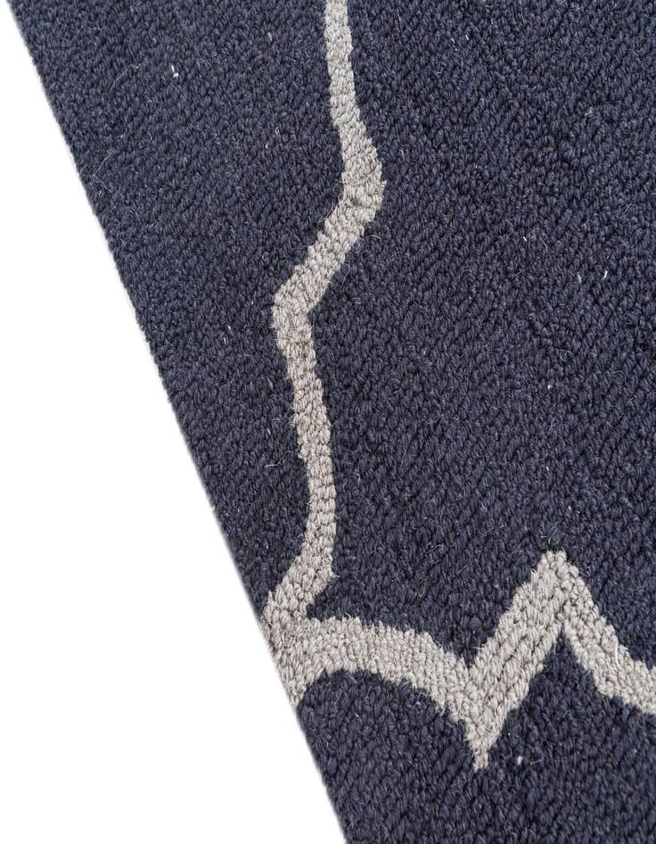 Detail image of  3' x 5' Luna Rug