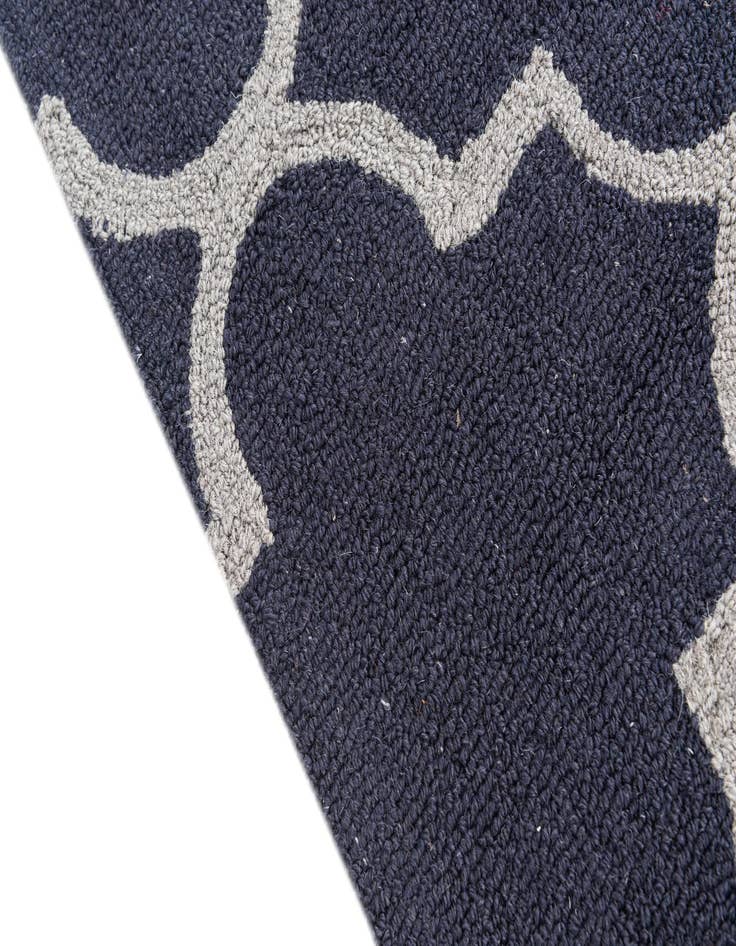 Detail image of  3' x 5' Luna Rug