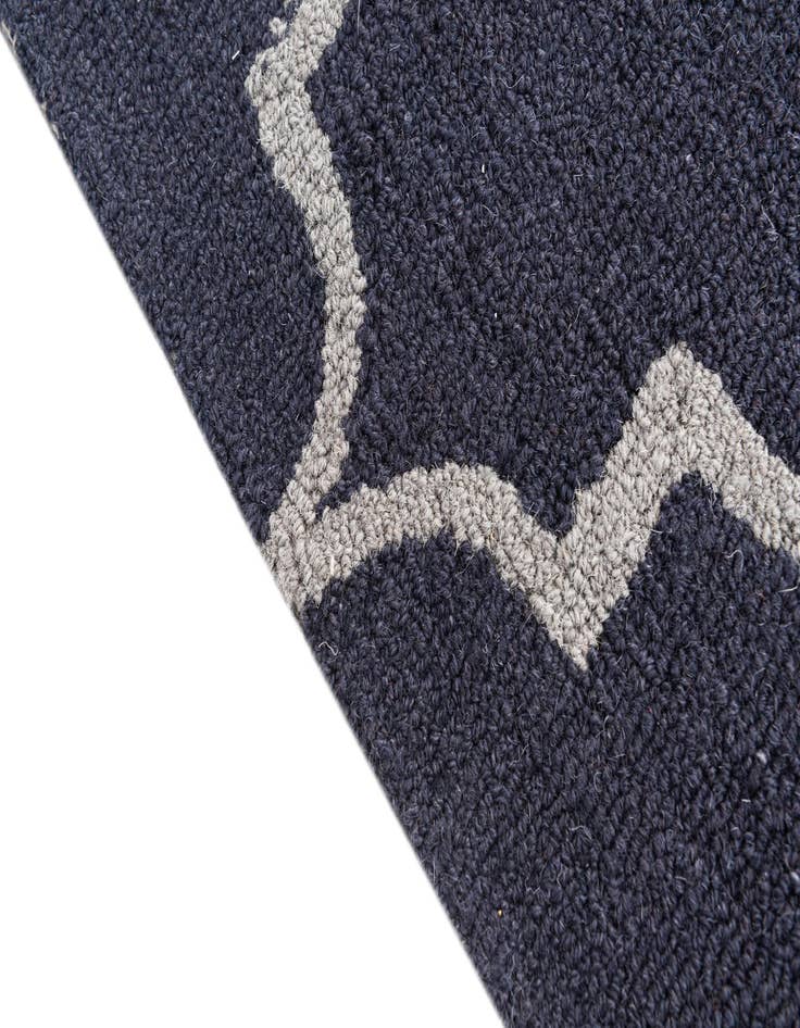 Detail image of  3' x 5' Luna Rug