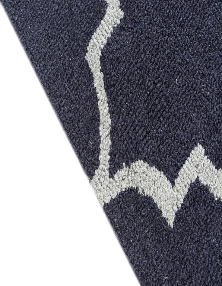 Detail image of  3' x 5' Luna Rug