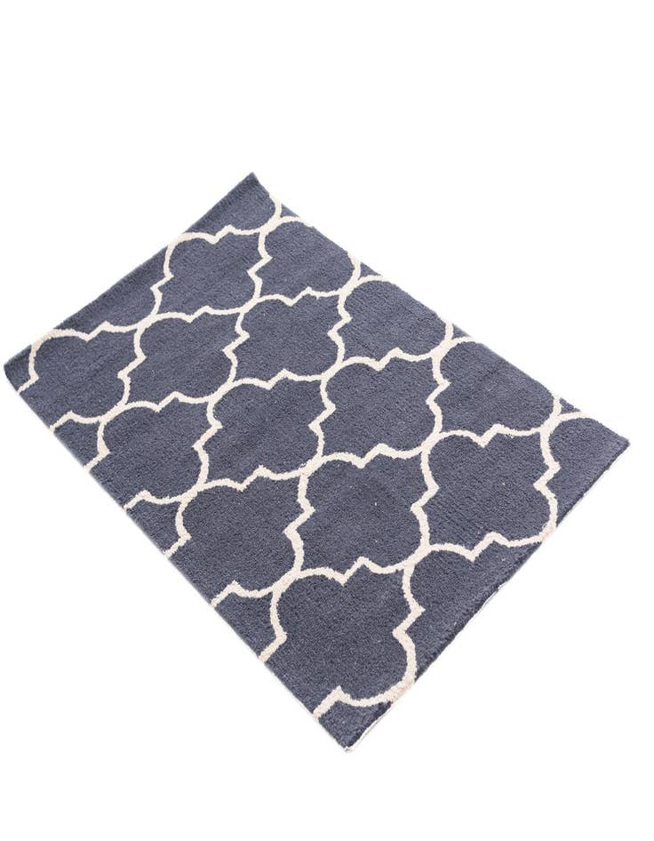 Detail image of  3' x 5' Luna Rug