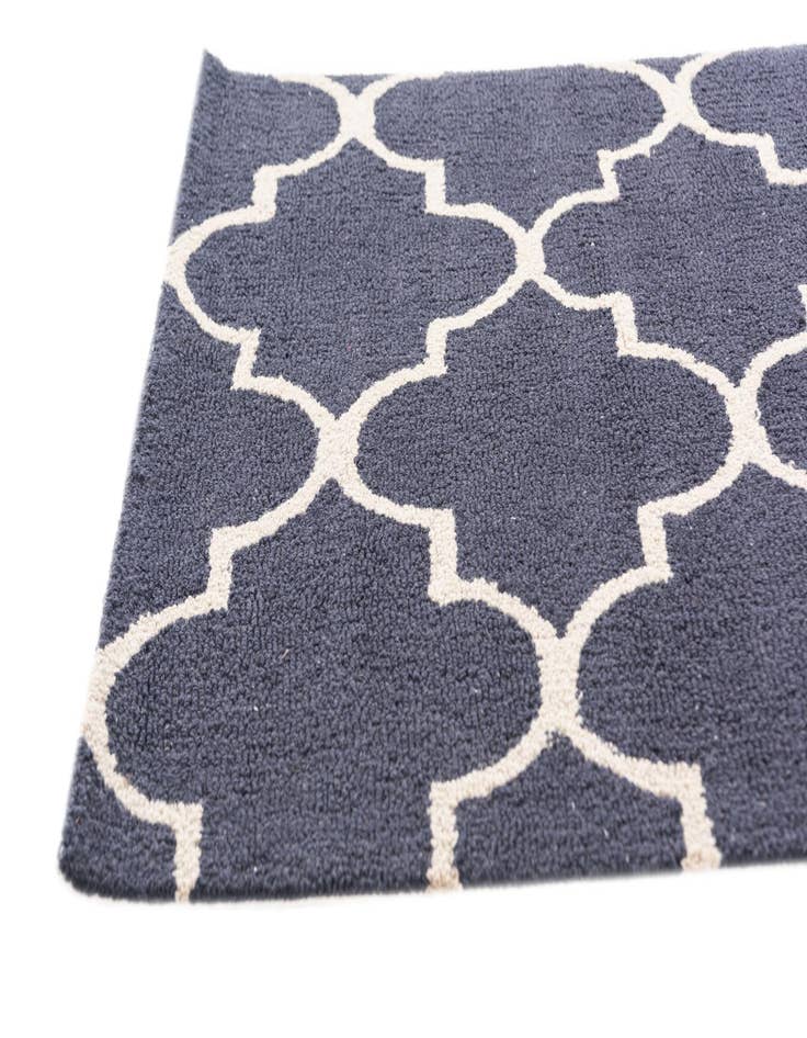 Detail image of  3' x 5' Luna Rug