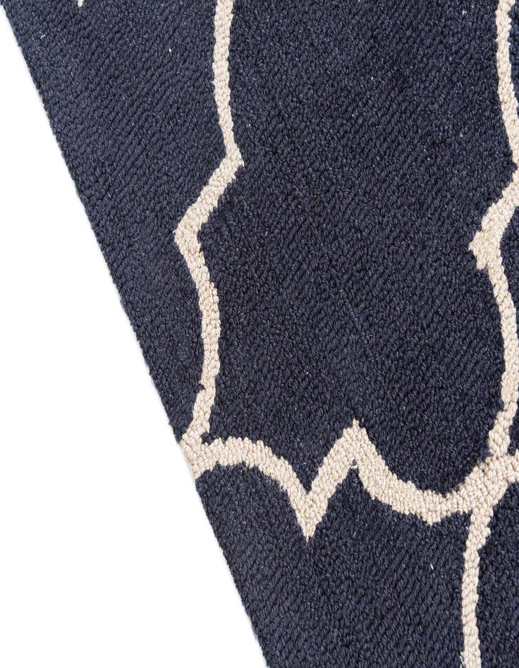 Detail image of  3' x 5' Luna Rug