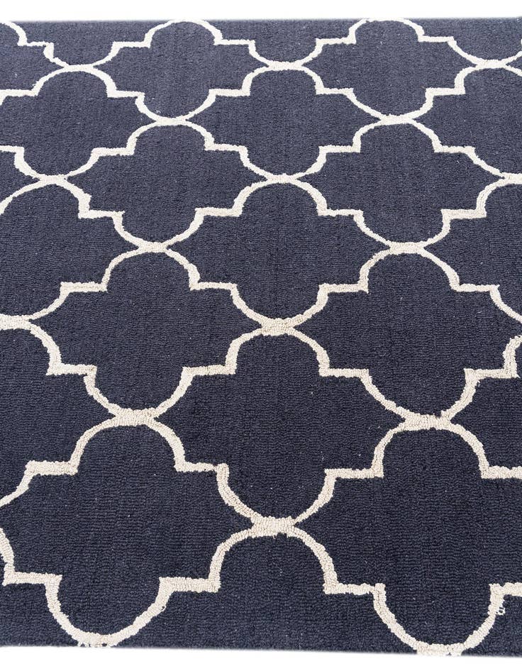 Detail image of  5' x 8' Luna Rug