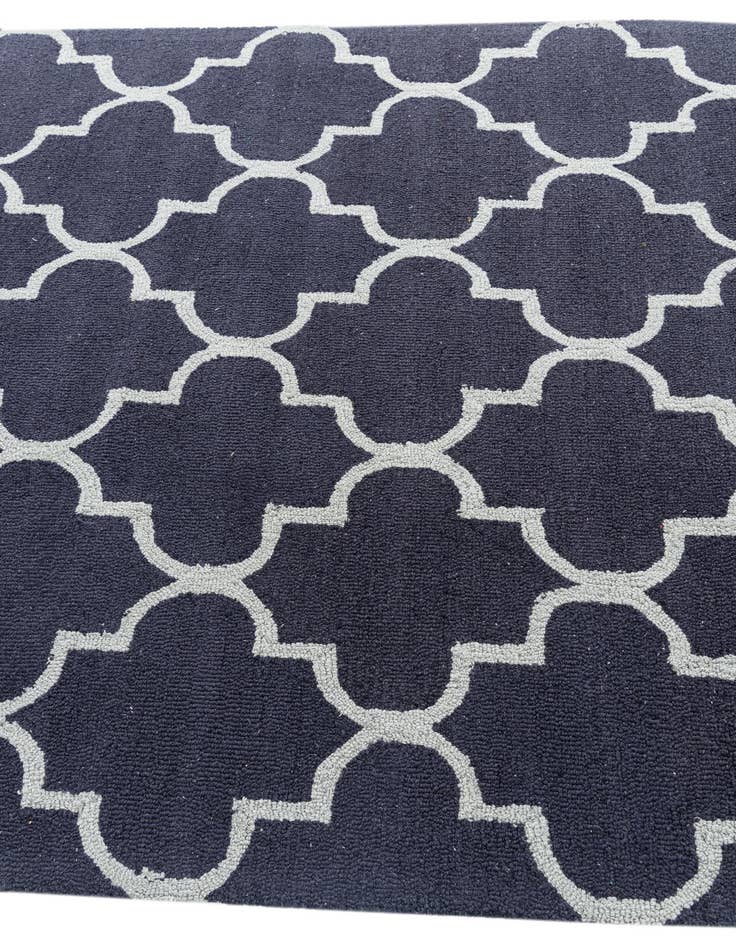 Detail image of  5' x 8' Luna Rug