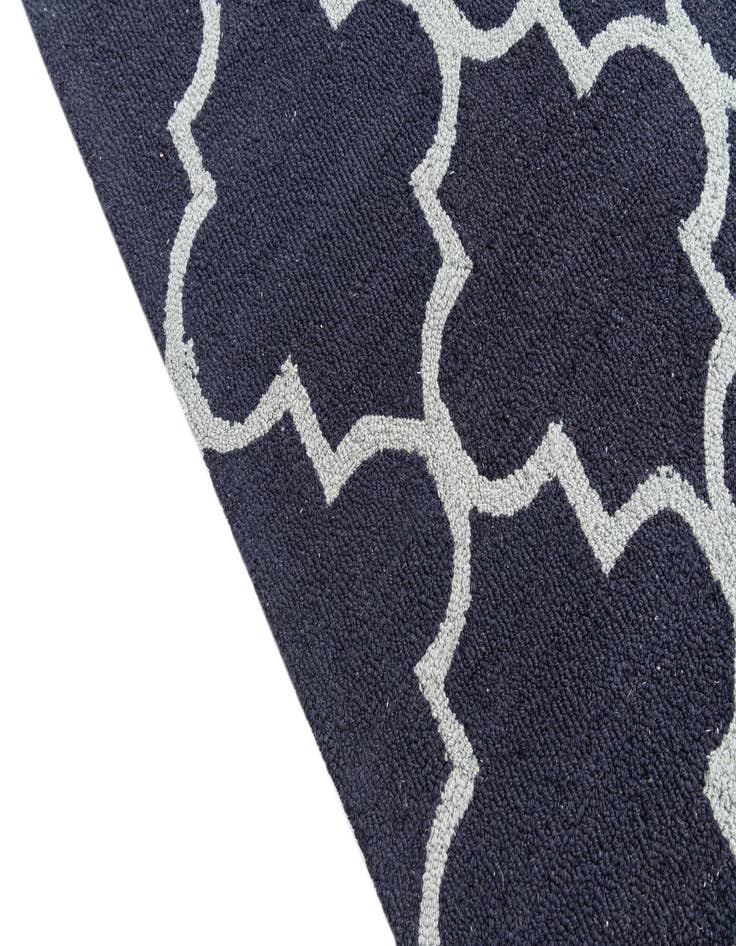 Detail image of  5' x 8' Luna Rug
