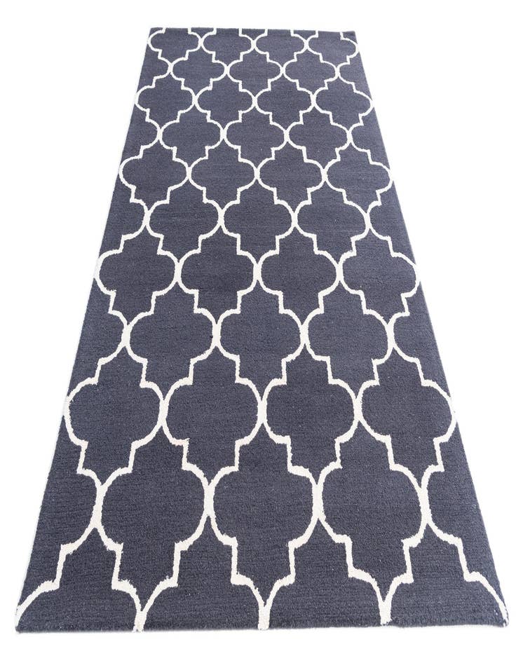 Detail image of  5' 1 x 8' Luna Rug