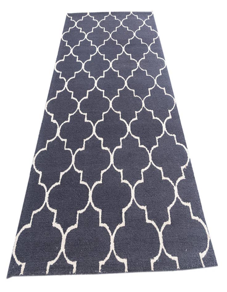 Detail image of  5' x 8' Luna Rug