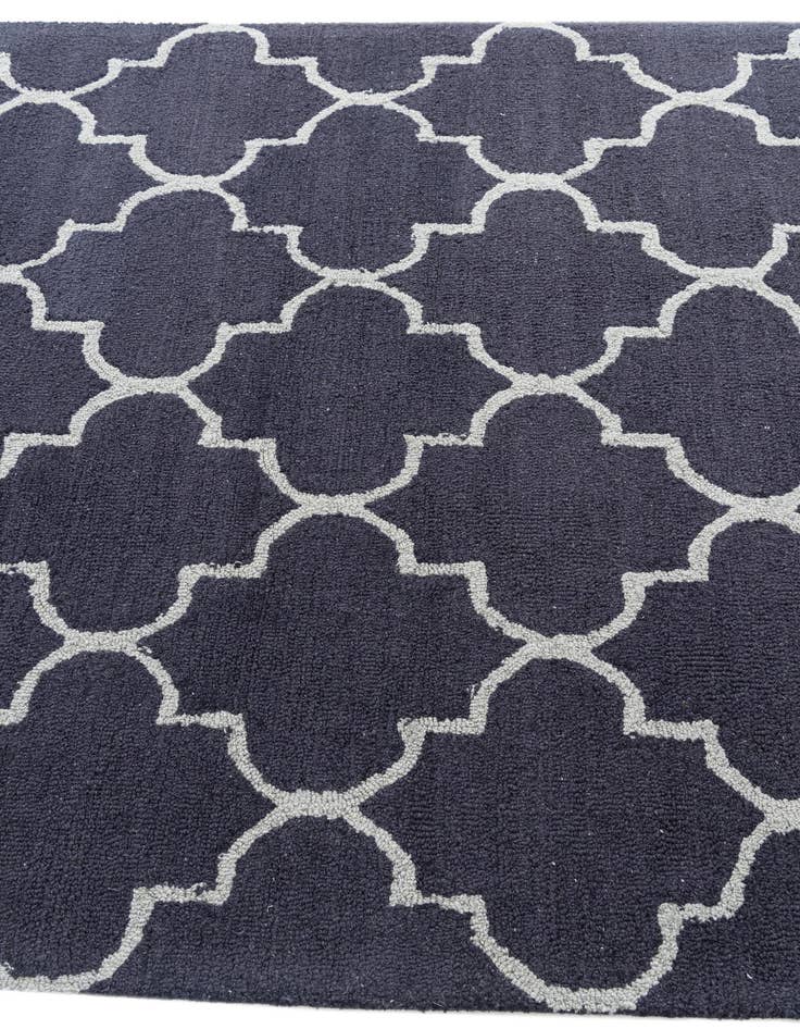 Detail image of  5' x 8' Luna Rug