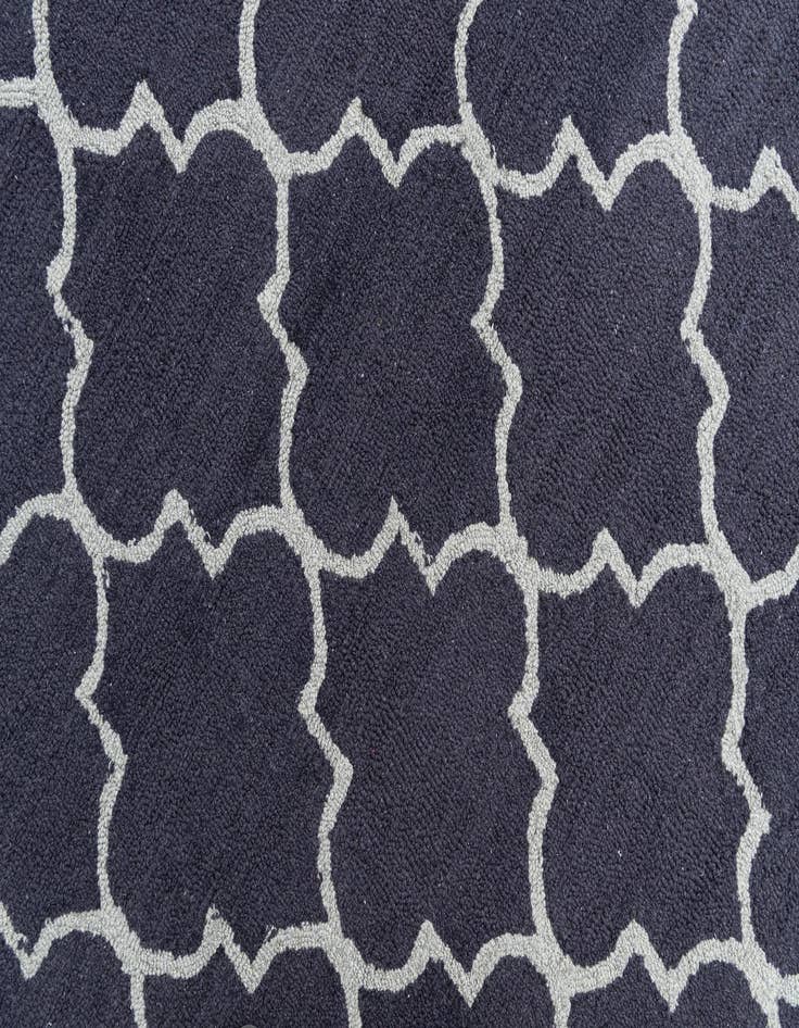 Detail image of  5' x 8' Luna Rug