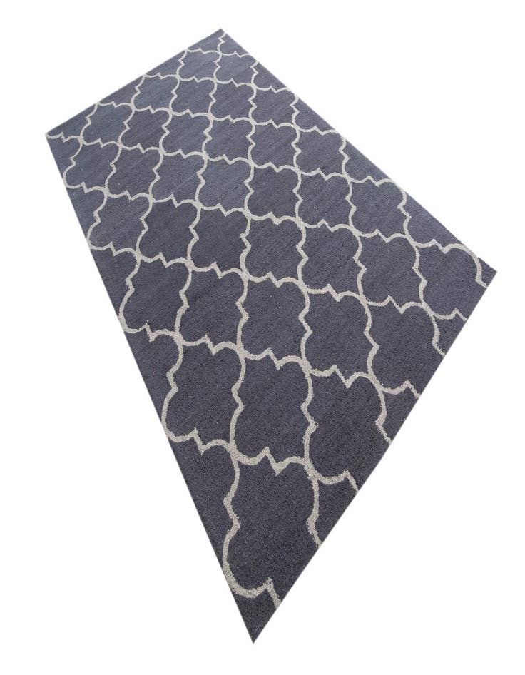 Detail image of  5' 1 x 8' Luna Rug