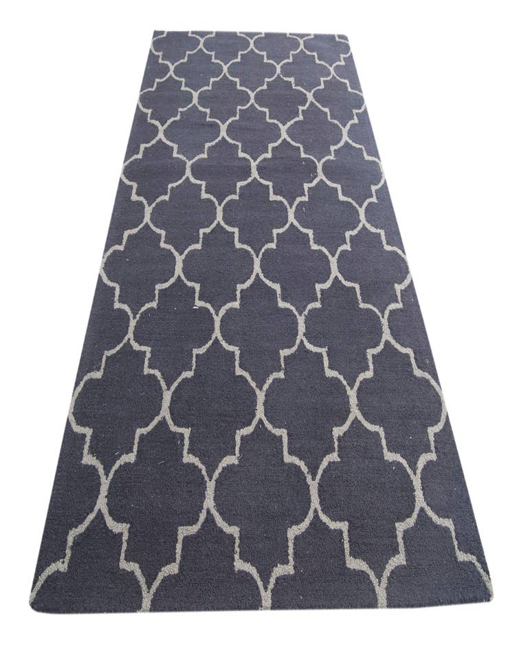 Detail image of  5' 1 x 8' Luna Rug