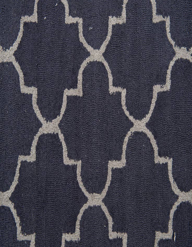 Detail image of  5' 1 x 8' Luna Rug