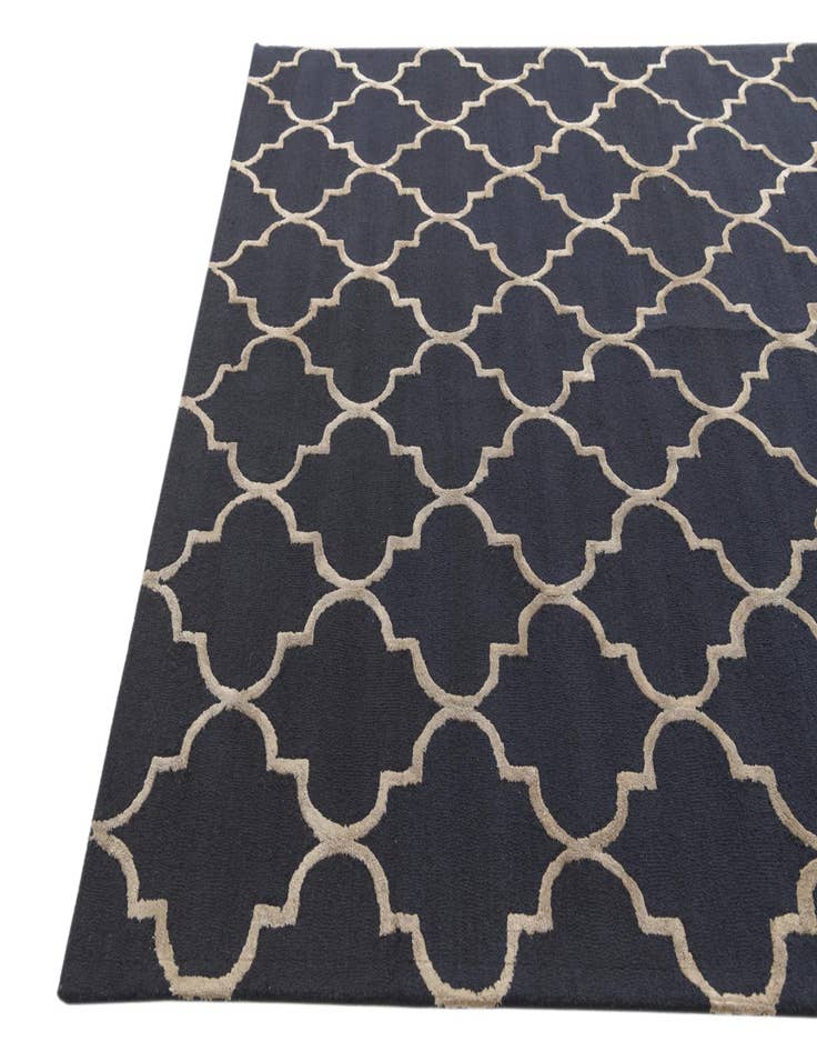 Detail image of 7' 6 x 9' 6 Luna Rug