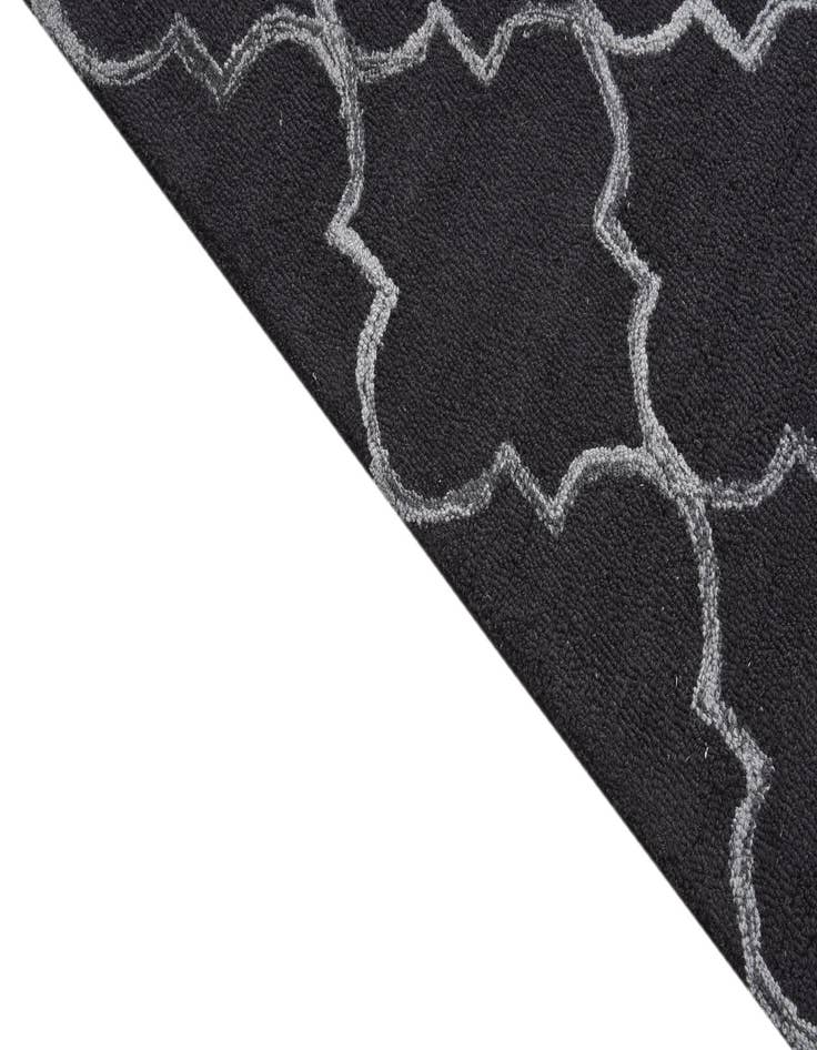 Detail image of  5' x 8' Luna Rug