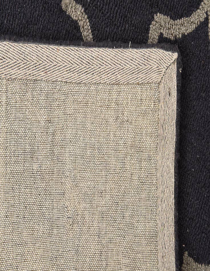 Detail image of  5' x 7' 11 Luna Rug