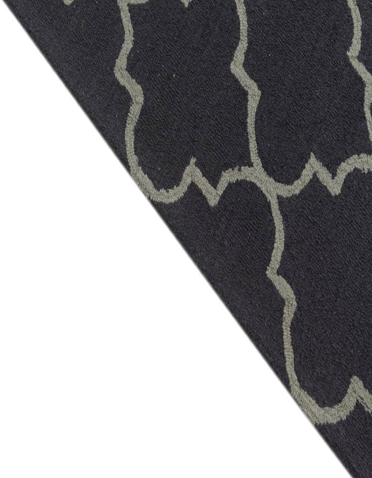 Detail image of  5' x 8' Luna Rug