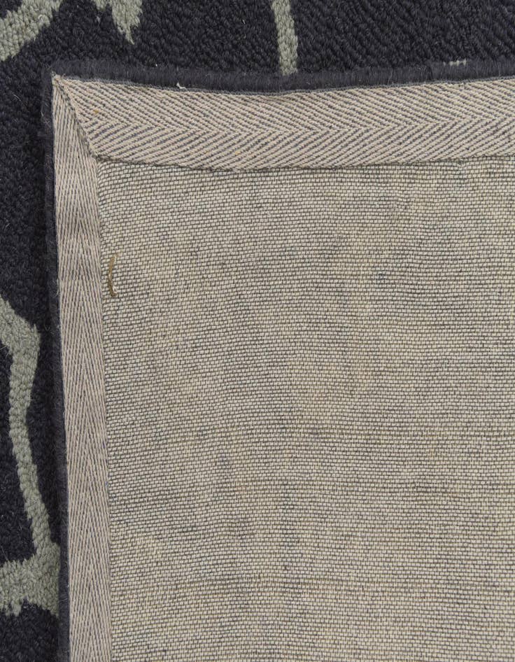 Detail image of  5' x 8' Luna Rug