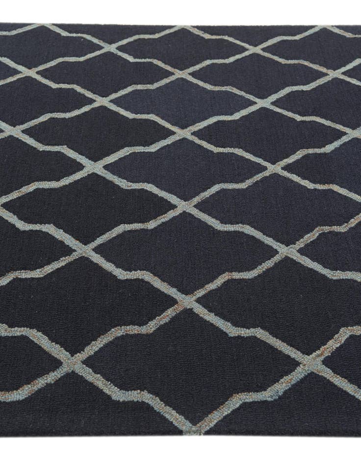 Detail image of  5' 1 x 8' Luna Wool Rug