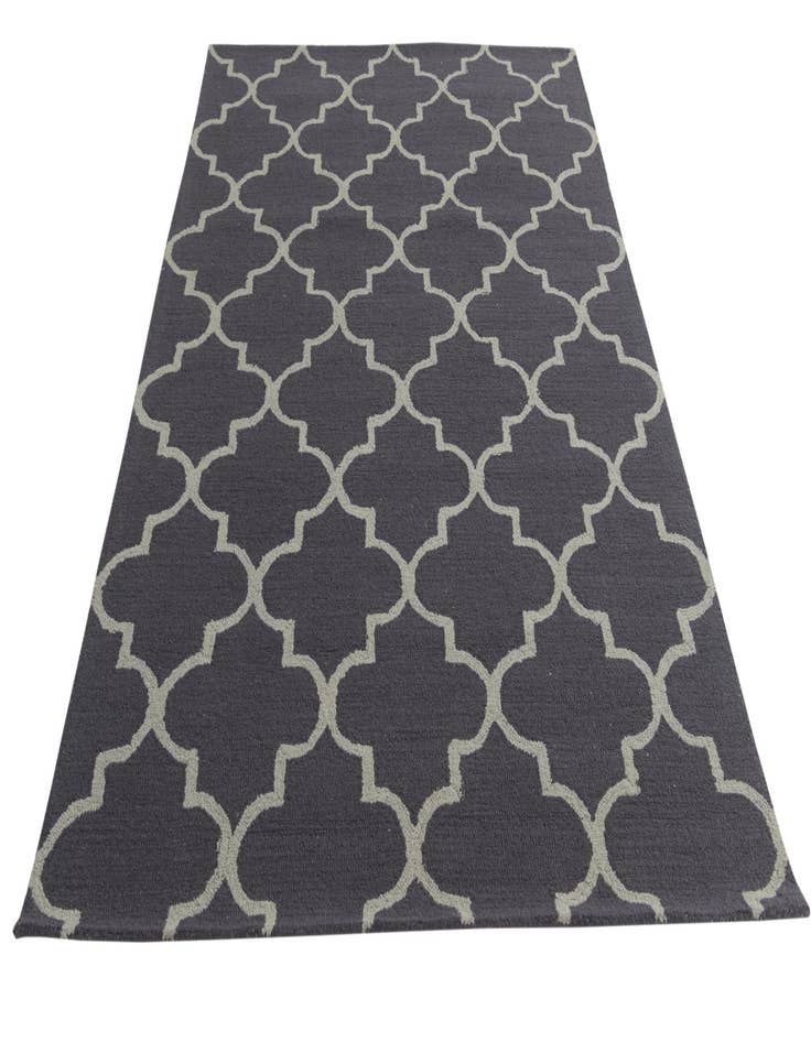 Detail image of  5' 1 x 8' Luna Wool Rug