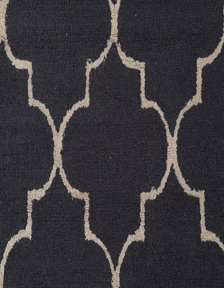 Detail image of  5' 1 x 8' Luna Rug