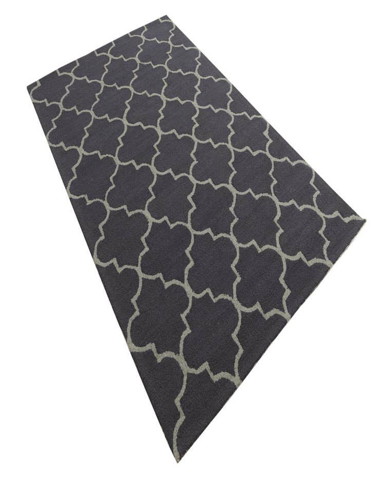 Detail image of  5' x 8' Luna Wool Rug