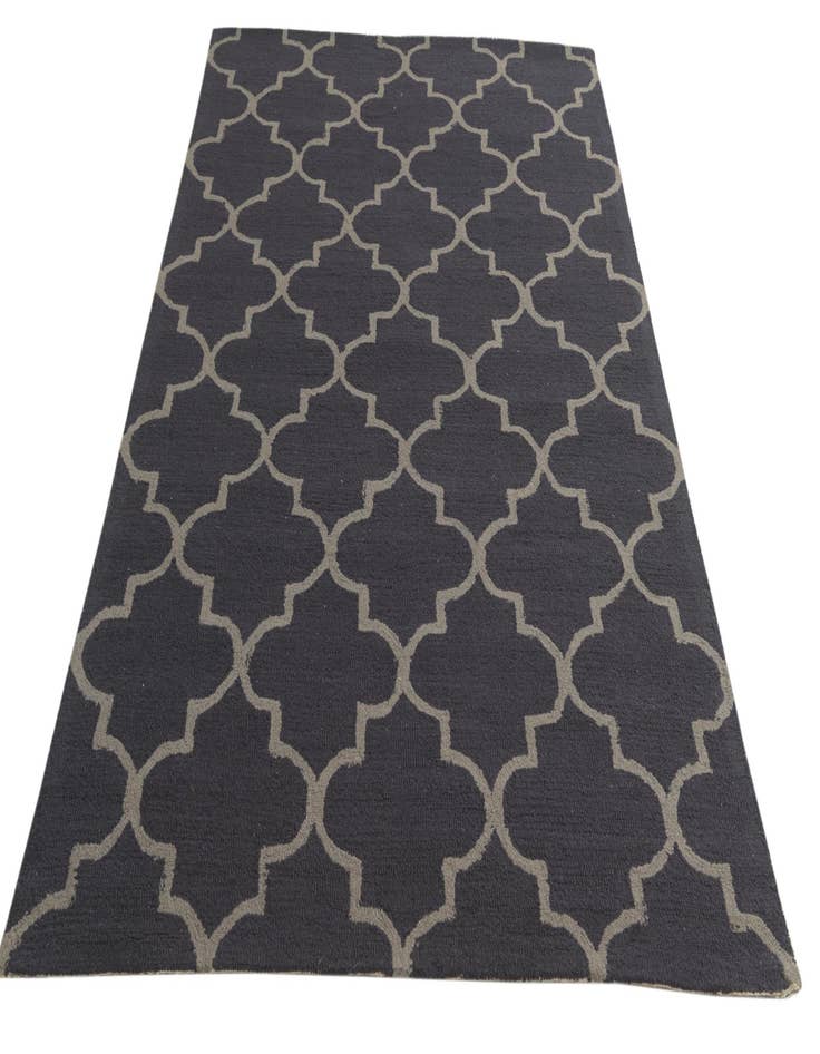 Detail image of  5' x 8' Luna Wool Rug