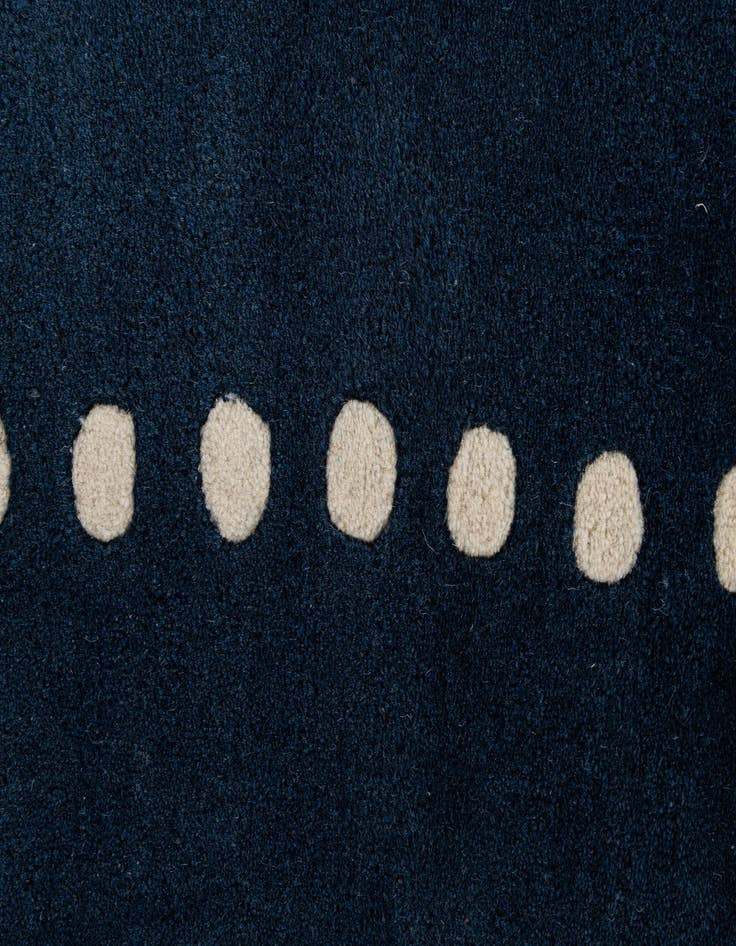 Detail image of  10' x 13' 11 Luna Rug