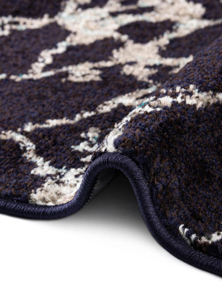 Detail image of  7' x 10' Madeline Rug