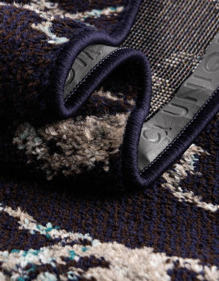 Detail image of  7' x 10' Madeline Rug