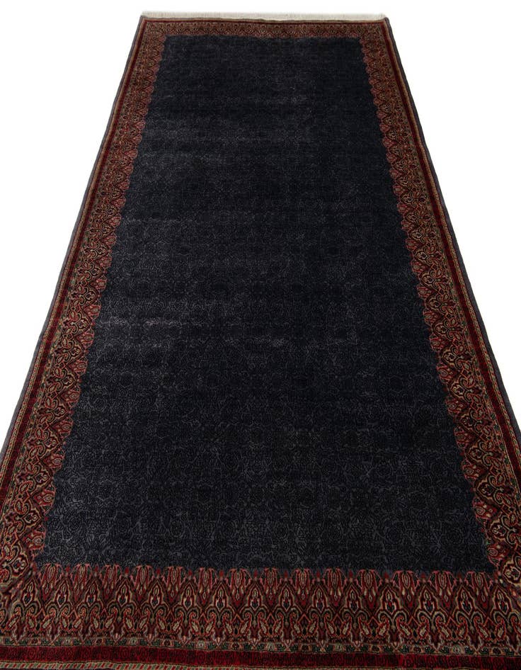 Detail image of  6' 7 x 10'  Hand Knotted Mahal Wool Rug