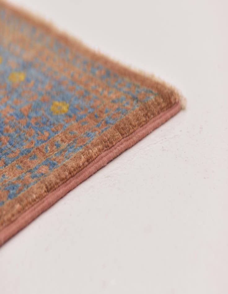 Detail image of  5' 7 x 7' 9  Hand Knotted Mamluk Ziegler Oriental Rug