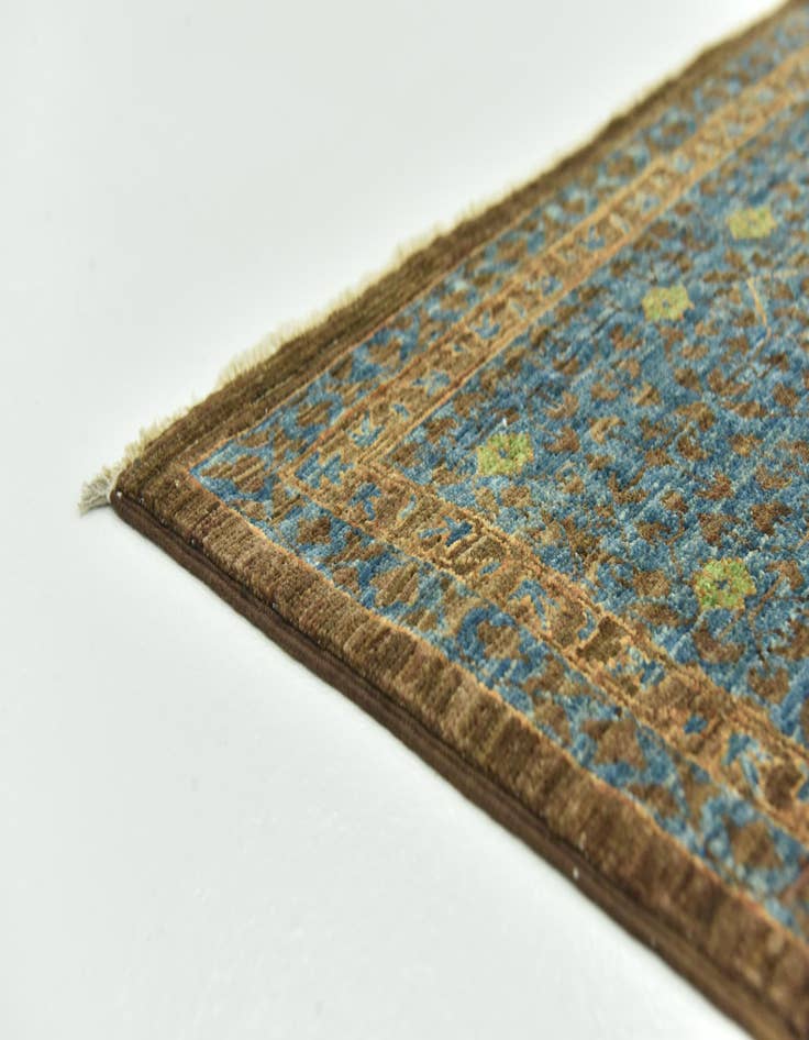 Detail image of  6' 10 x 9' 9  Hand Knotted Mamluk Ziegler Rug