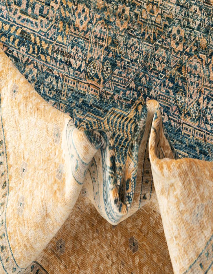 Detail image of  5' 10 x 8' 7  Hand Knotted Mamluk Ziegler Oriental Rug
