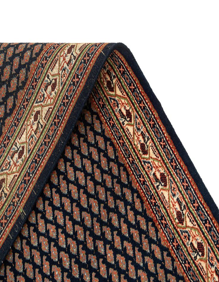 Detail image of  4' x 6' 1  Hand Knotted Mir Wool Rug