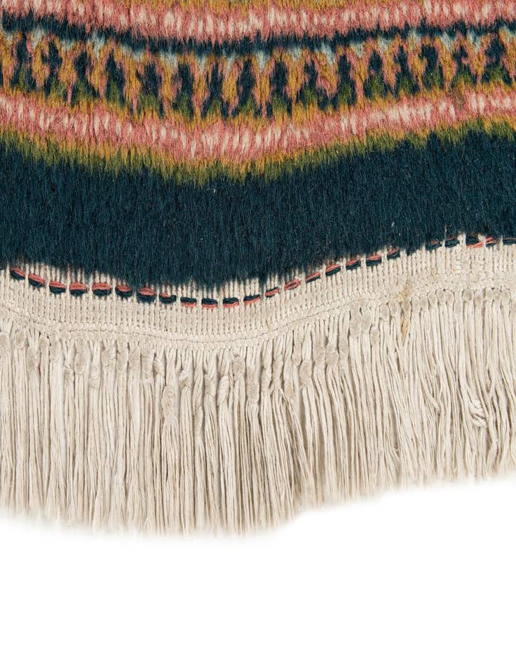 Detail image of  8' 8 x 12'  Hand Knotted Mir Wool Rug