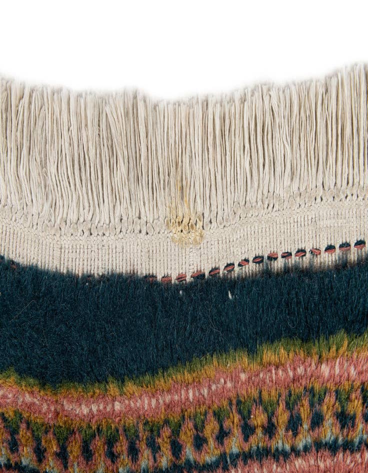 Detail image of  8' 8 x 12'  Hand Knotted Mir Wool Rug