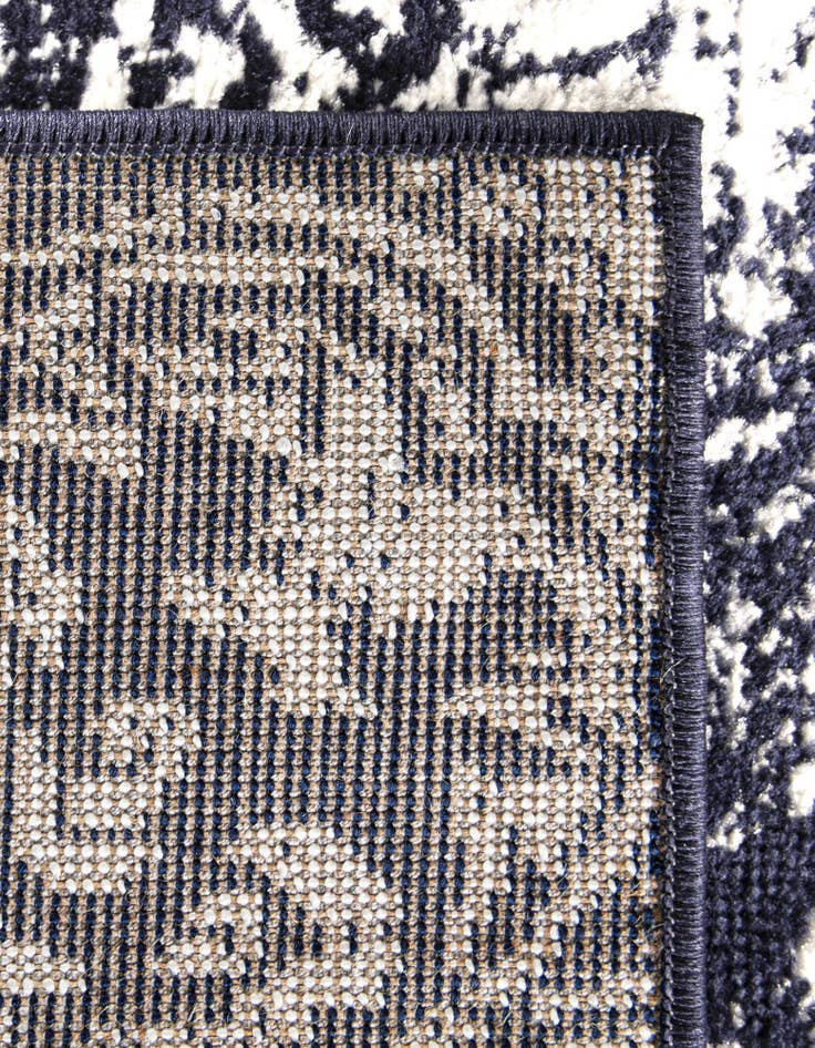 Detail image of  7' x 10' Monte Carlo Rug