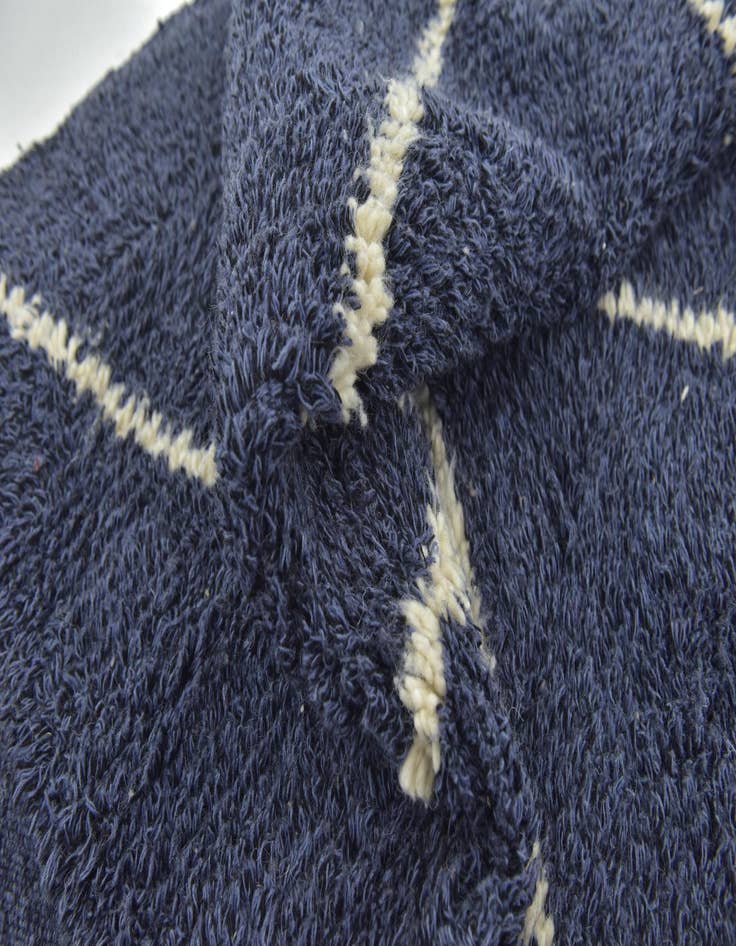 Detail image of  4' 8 x 8' 6  Hand Knotted Moroccan Wool Rug