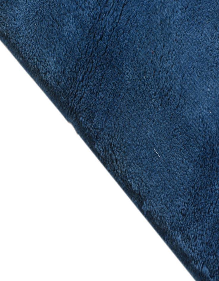 Detail image of  2' 6 x 4' 6  Hand Knotted Moroccan Wool Rug