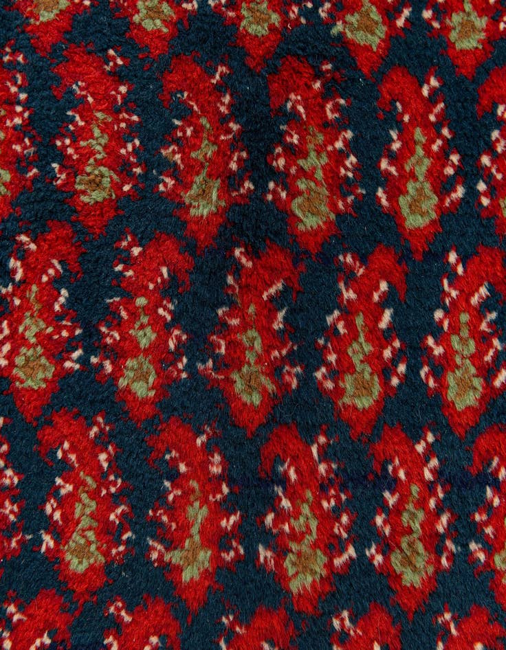 Detail image of  2' 6 x 4' 6  Hand Knotted Moroccan Wool Rug