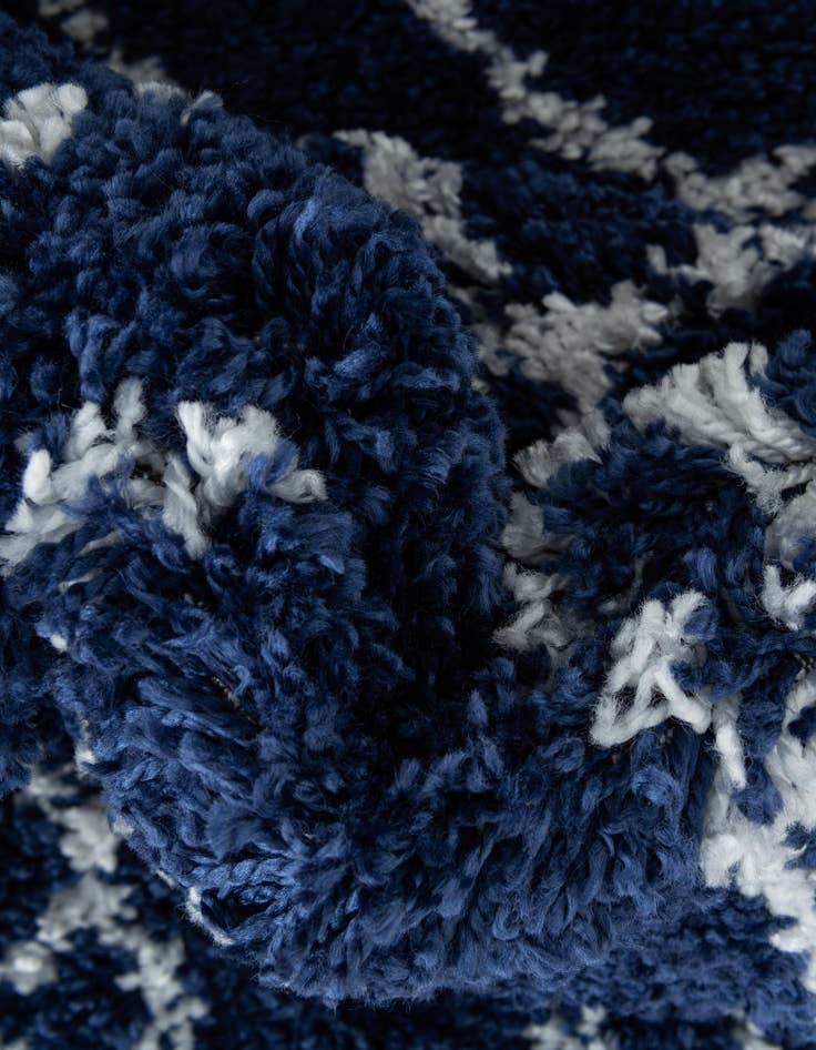 Detail image of  8' x 10' Moroccan Shag Rug