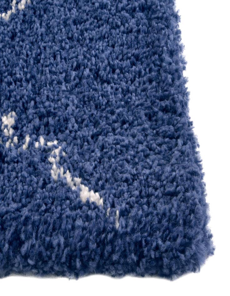 Detail image of  4' x 6' Moroccan Shag Rug